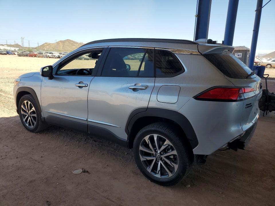 60057616 :رقم المزاد ، 7MUEAAAG7NV028375 vin ، 2022 Toyota Corolla Cross مزاد بيع