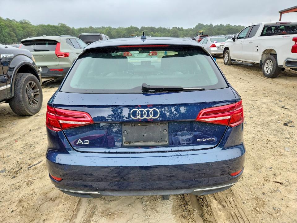 Aukcja sprzedaży 2018 Audi A3, vin: WAUUPBFF5JA063432, numer aukcji: 59661386