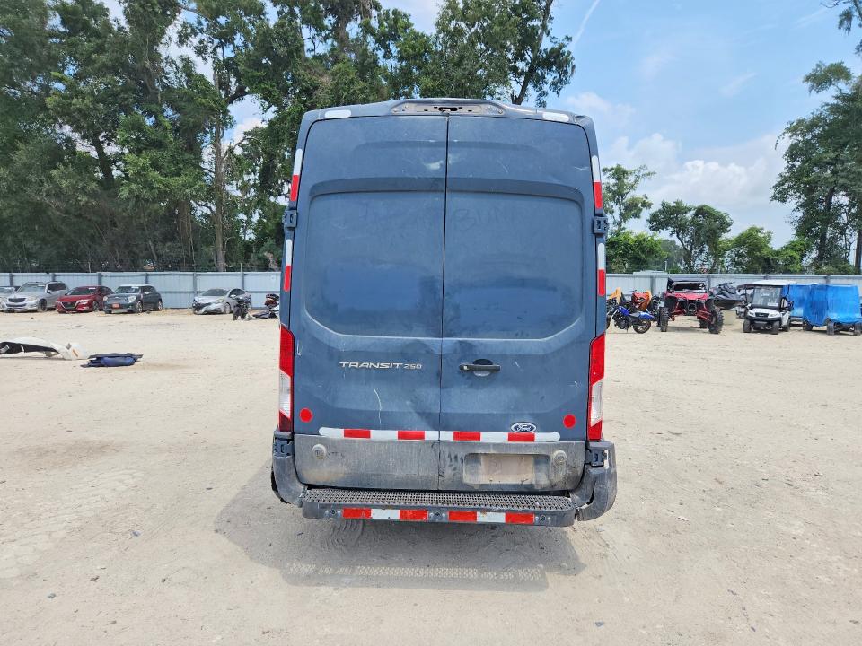 2020 Ford Transit მანქანა იყიდება აუქციონზე, vin: 1FTBR3X8XLKA86972, აუქციონის ნომერი: 62263086
