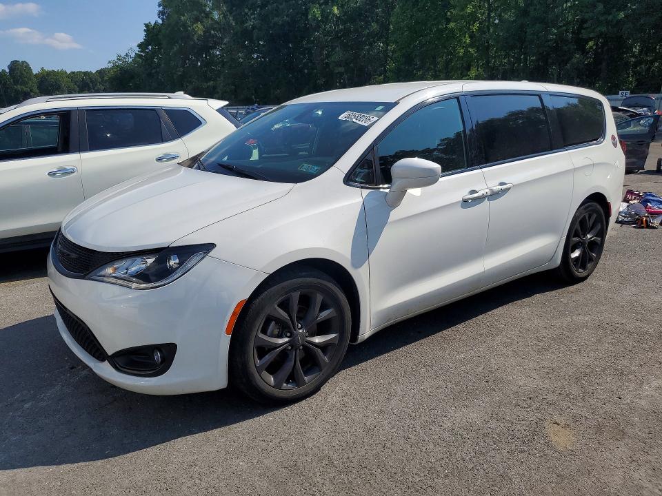 Aukcja sprzedaży 2019 Chrysler Pacifica, vin: 2C4RC1FGXKR506808, numer aukcji: 60583286