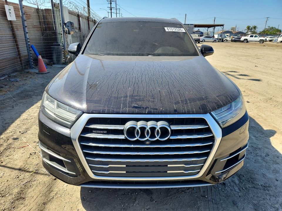 Продаж на аукціоні авто 2017 Audi Q7, vin: WA1LAAF76HD006503, номер лоту: 61512526