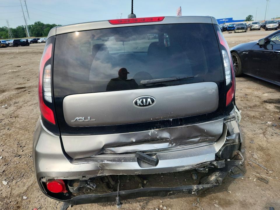 2017 Kia Soul მანქანა იყიდება აუქციონზე, vin: KNDJN2A29H7501330, აუქციონის ნომერი: 61045166