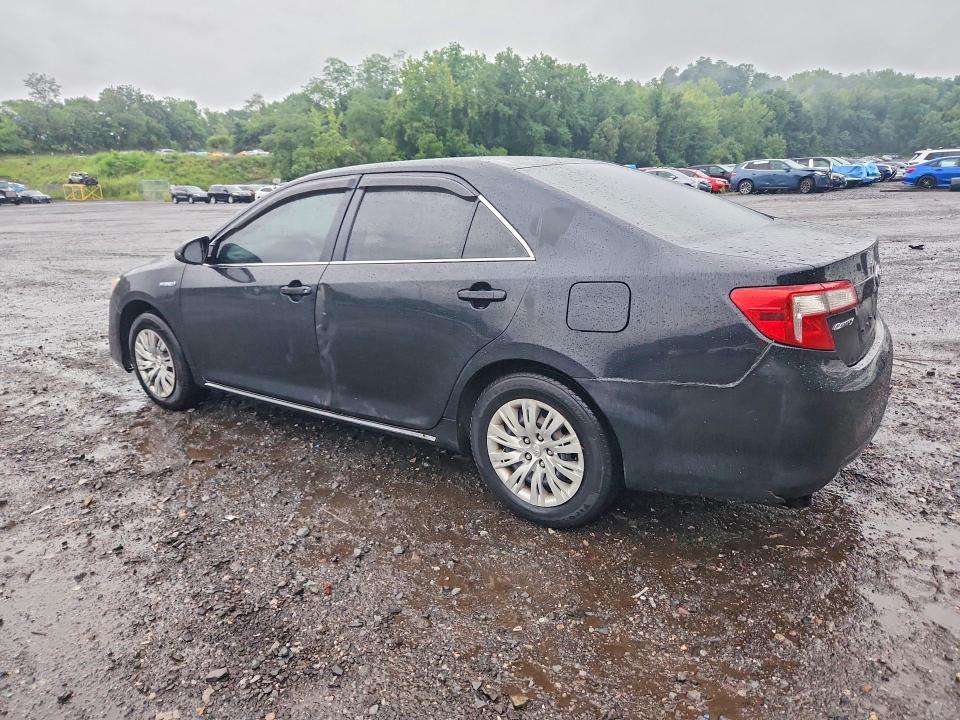2014 Toyota Camry Hybrid მანქანა იყიდება აუქციონზე, vin: 4T1BD1FK5EU137717, აუქციონის ნომერი: 62908926
