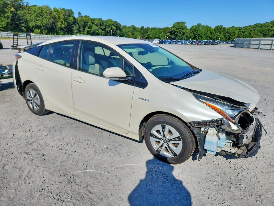 60422956 :رقم المزاد ، JTDKARFU3J3068023 vin ، 2018 Toyota Prius مزاد بيع