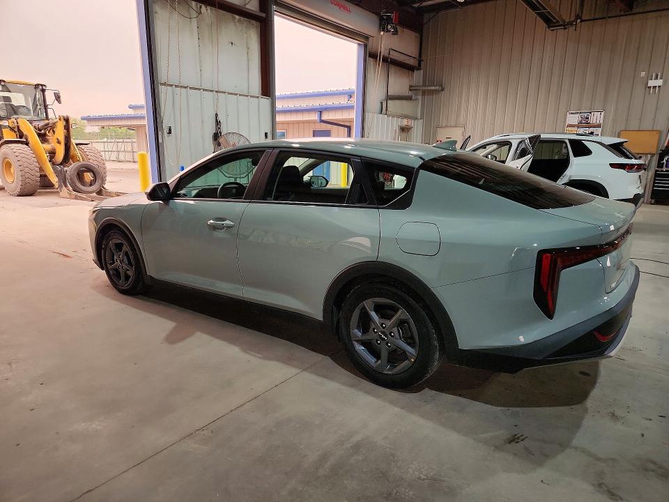Продажа на аукционе авто 2026 Kia K4, vin: 3KPFT4DE5TE255981, номер лота: 61280366