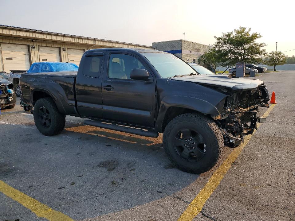 62969166 :رقم المزاد ، 5TEUU42N66Z177490 vin ، 2006 Toyota Tacoma مزاد بيع