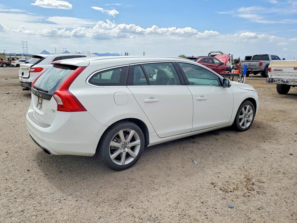 Продаж на аукціоні авто 2016 Volvo V60, vin: YV140MEK9G1288523, номер лоту: 61045566