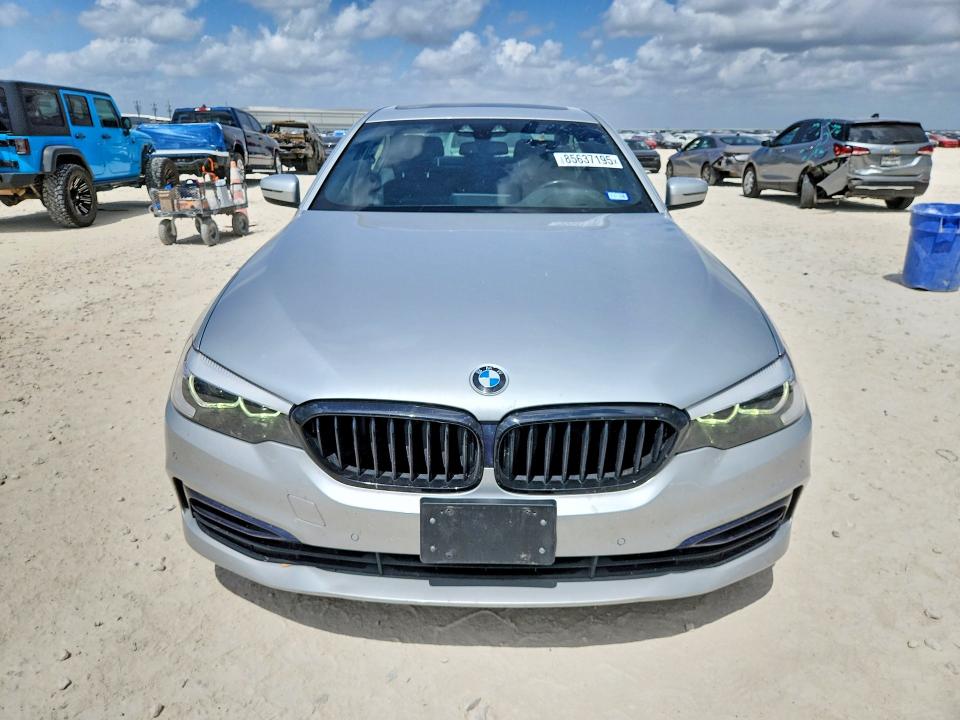 85637195 :رقم المزاد ، WBAJA5C53KWW07271 vin ، 2019 Bmw 530 مزاد بيع