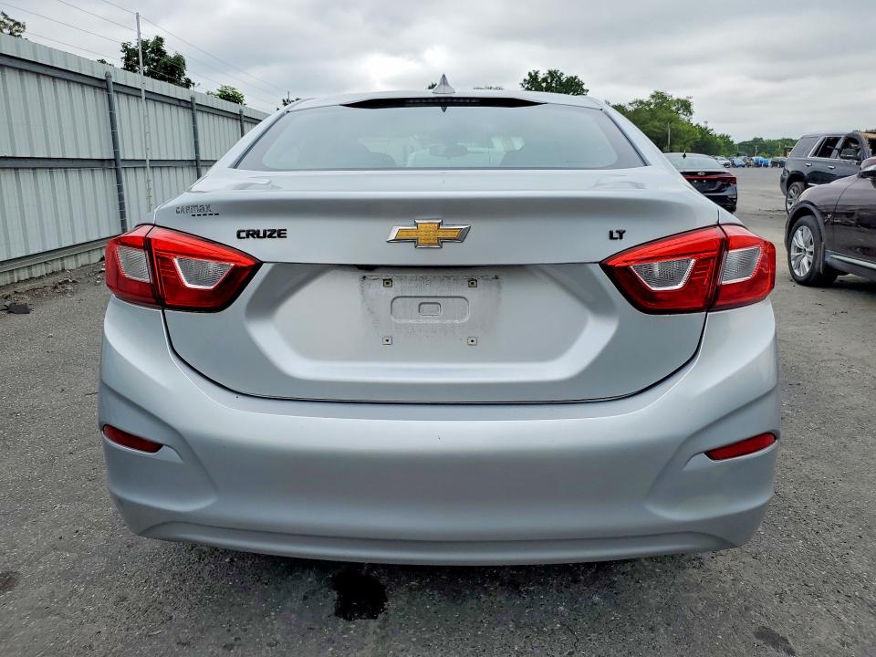 Продажа на аукционе авто 2018 Chevrolet Cruze, vin: 1G1BE5SM8J7137860, номер лота: 60083946