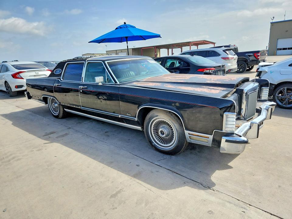 1979 Lincoln Continental Town Car მანქანა იყიდება აუქციონზე, vin: 9Y82S678727, აუქციონის ნომერი: 60680346