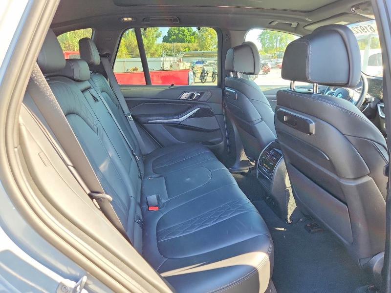 61972696 :رقم المزاد ، 5UX43EU05R9S23870 vin ، 2024 Bmw X5 مزاد بيع