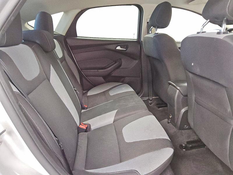 61048406 :رقم المزاد ، 1FAHP3K28CL321565 vin ، 2012 Ford Focus مزاد بيع