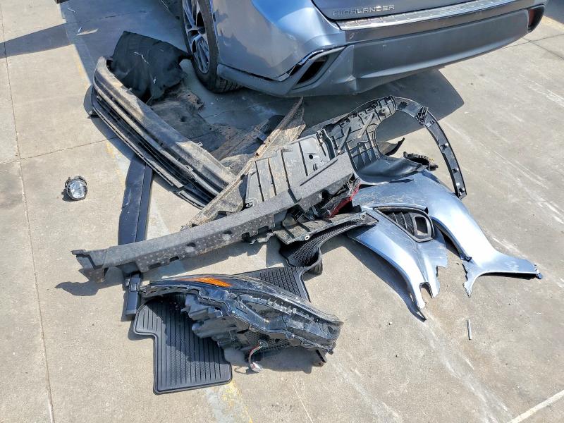 Aukcja sprzedaży 2022 Toyota Highlander, vin: 5TDHZRBH9NS244900, numer aukcji: 59068006