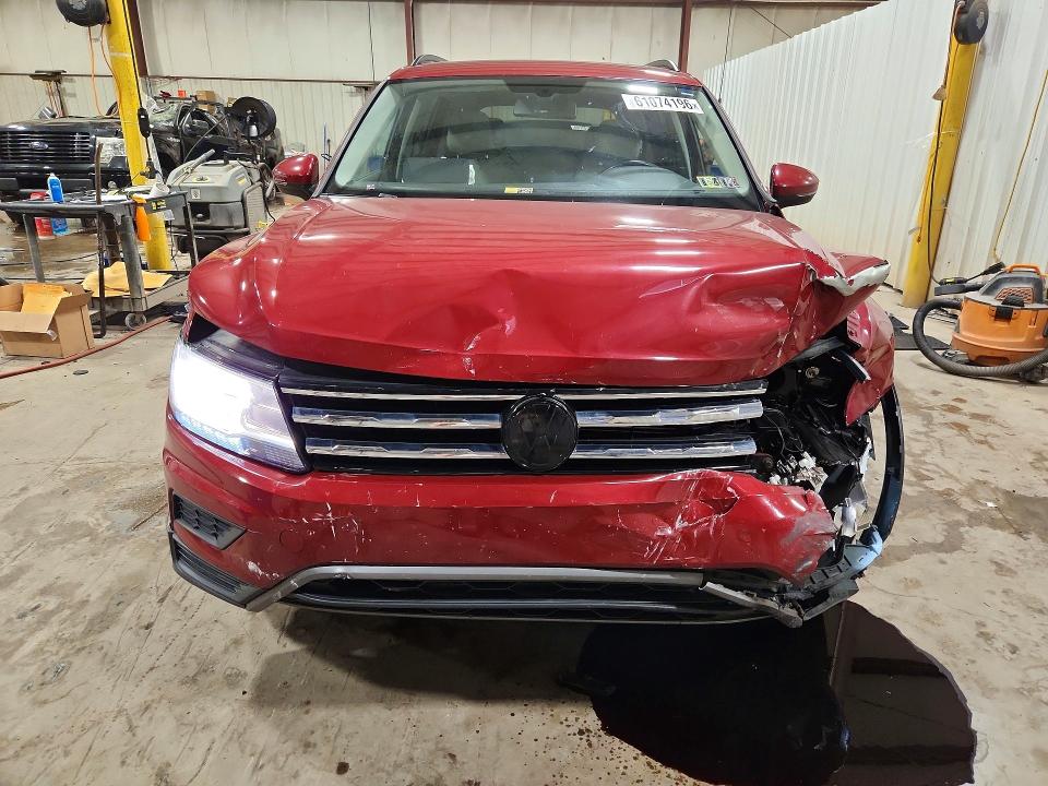Продажа на аукционе авто 2019 Volkswagen Tiguan, vin: 3VV2B7AX5KM104444, номер лота: 61074196
