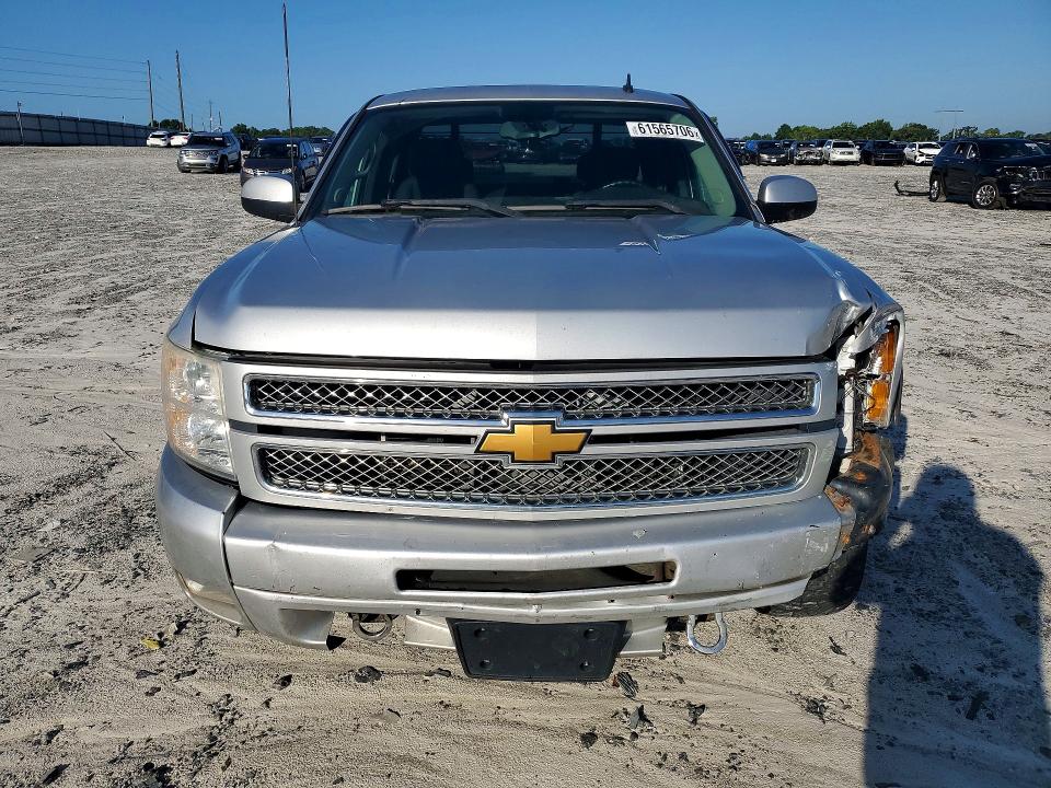 2013 Chevrolet Silverado მანქანა იყიდება აუქციონზე, vin: 1GCRKSE77DZ127347, აუქციონის ნომერი: 61565706