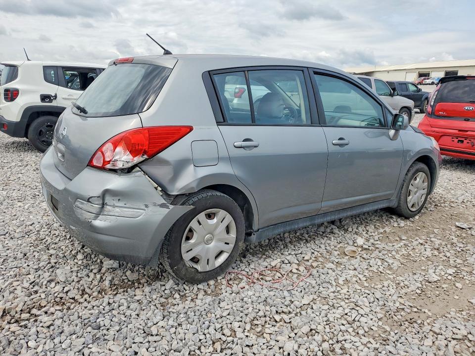 62403816 :رقم المزاد ، 3N1BC1CP9AL373365 vin ، 2010 Nissan Versa مزاد بيع