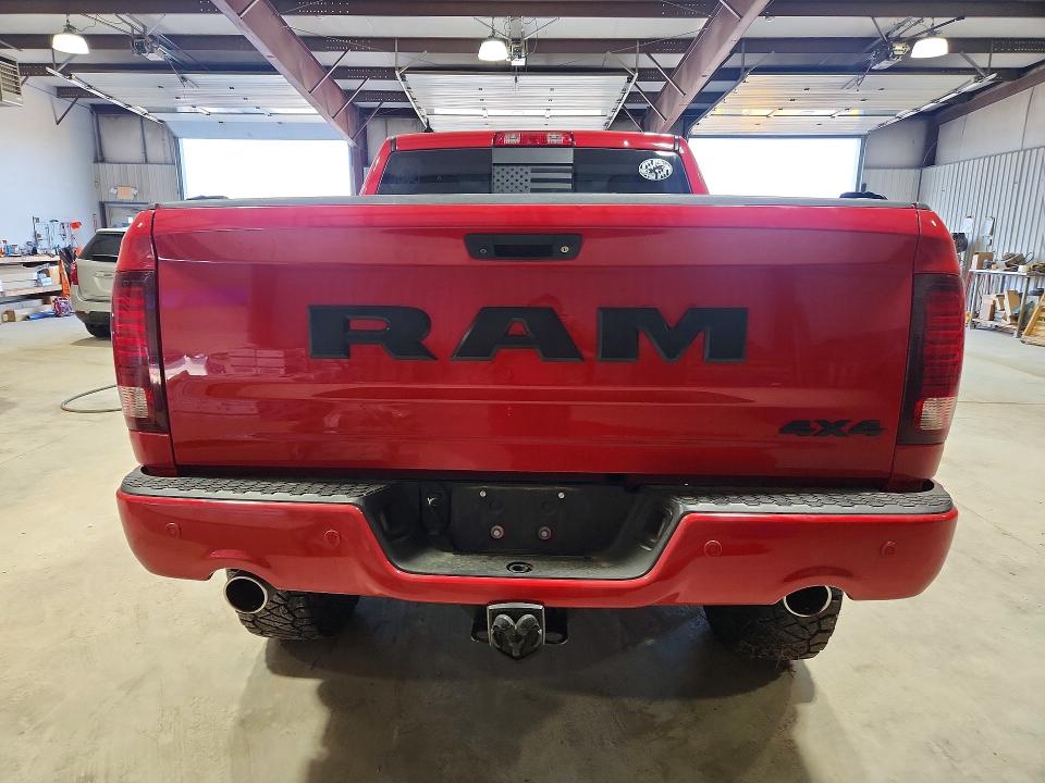 59230236 :رقم المزاد ، 1C6RR7MT2JS109714 vin ، 2018 Ram 1500 مزاد بيع