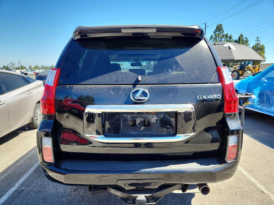 2013 Lexus Gx მანქანა იყიდება აუქციონზე, vin: JTJJM7FX4D5059418, აუქციონის ნომერი: 59866846