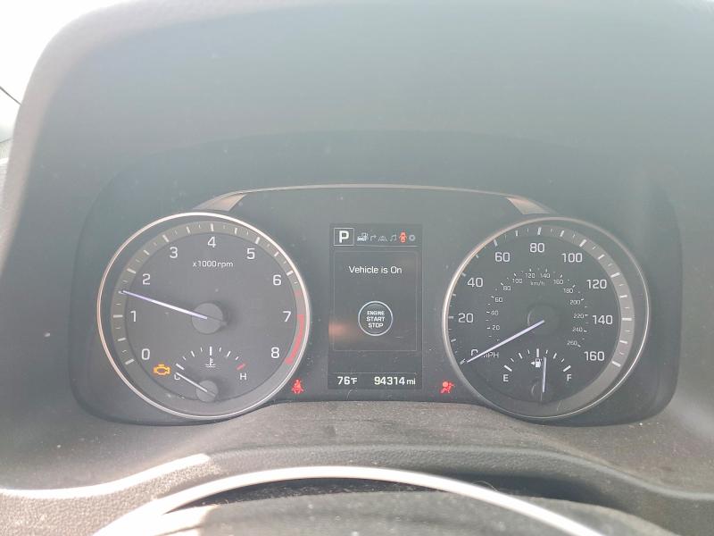 60632616 :رقم المزاد ، 5NPD84LF8HH085766 vin ، 2017 Hyundai Elantra مزاد بيع