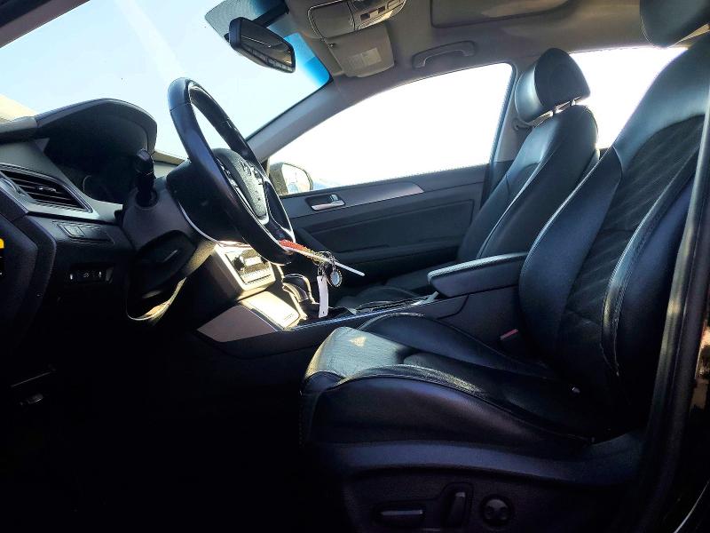 61178096 :رقم المزاد ، 5NPE34AF4HH573182 vin ، 2017 Hyundai Sonata مزاد بيع