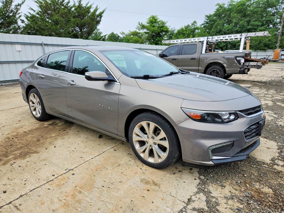 59639396 :رقم المزاد ، 1G1ZE5SX8JF100161 vin ، 2018 Chevrolet Malibu مزاد بيع