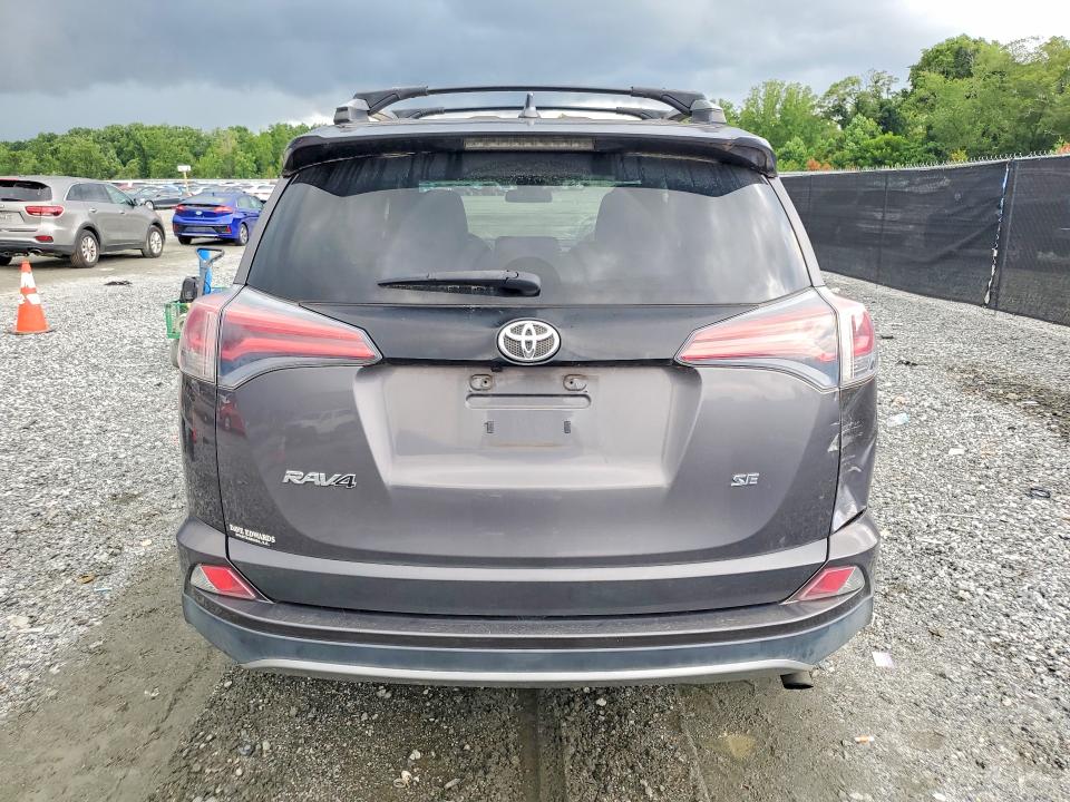 60755236 :رقم المزاد ، 2T3NFREV6HW363388 vin ، 2017 Toyota Rav4 مزاد بيع