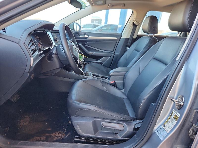 61642806 :رقم المزاد ، 3VWCB7BU5LM053324 vin ، 2020 Volkswagen Jetta مزاد بيع