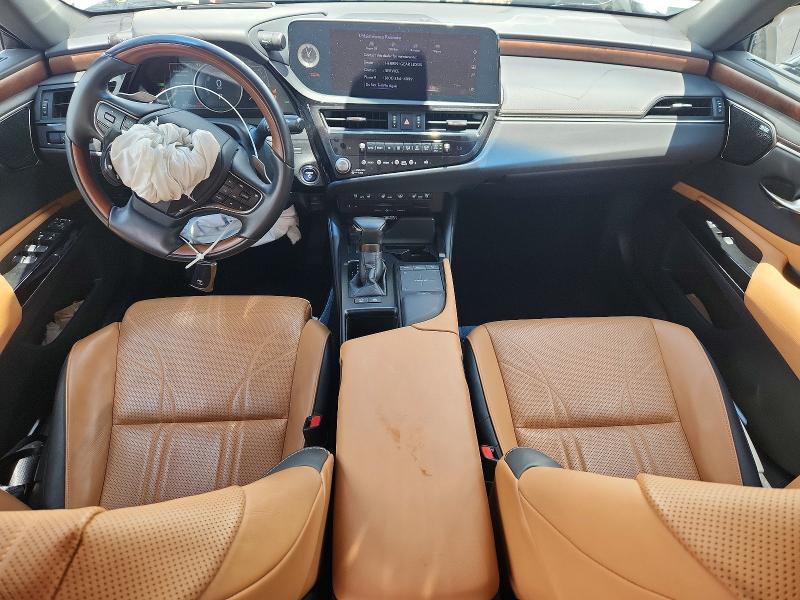 58372536 :رقم المزاد ، 58AFA1C14NU019480 vin ، 2022 Lexus Es 300h مزاد بيع