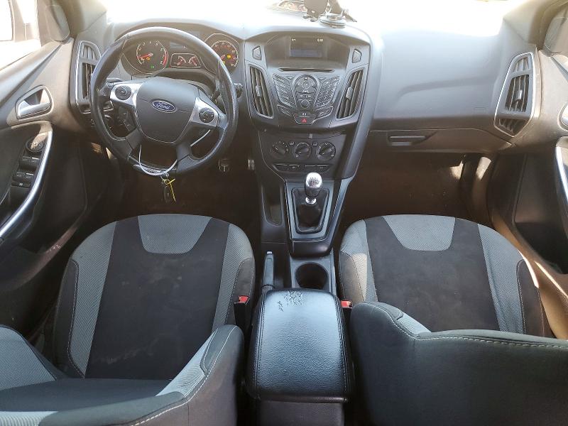85626005 :رقم المزاد ، 1FADP3L98EL399440 vin ، 2014 Ford Focus مزاد بيع
