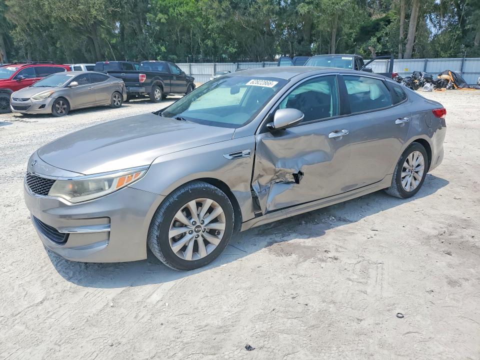 Продажа на аукционе авто 2017 Kia Optima, vin: 5XXGT4L35HG139439, номер лота: 62822866