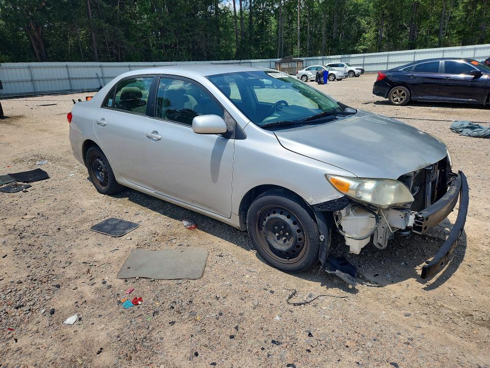 62877316 :رقم المزاد ، 2T1BU4EE2DC972672 vin ، 2013 Toyota Corolla مزاد بيع