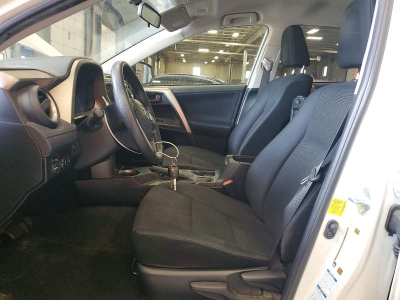 60797226 :رقم المزاد ، JTMBFREV3FJ043315 vin ، 2015 Toyota Rav4 مزاد بيع