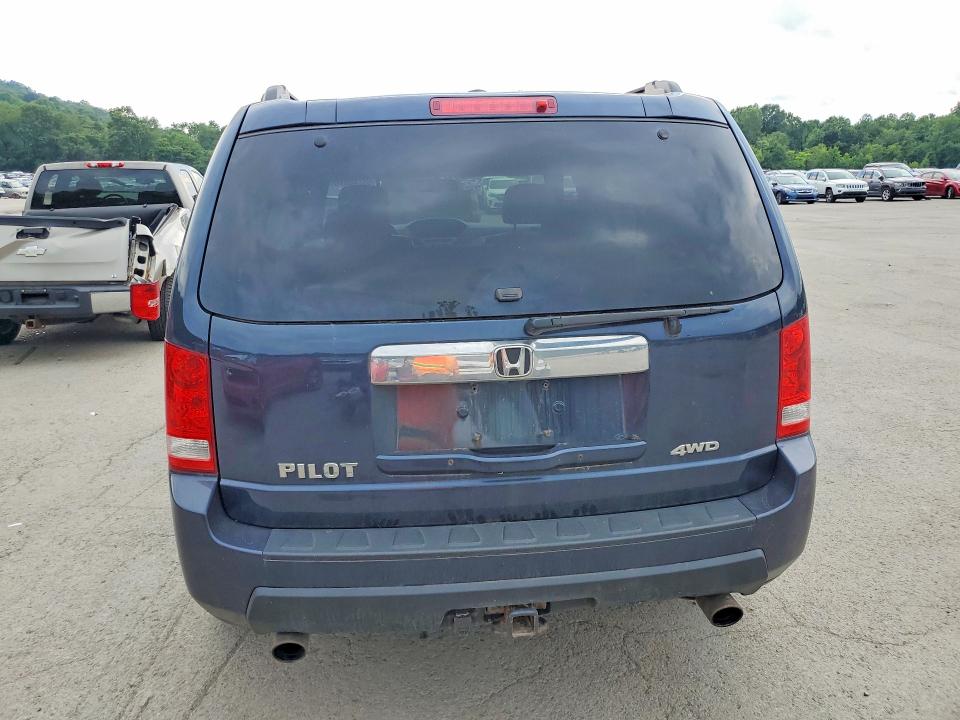 60748076 :رقم المزاد ، 5FNYF4H75BB040346 vin ، 2011 Honda Pilot مزاد بيع