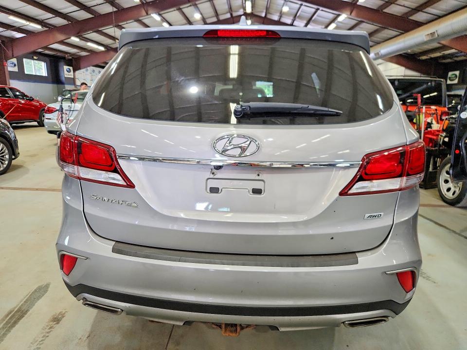 Продажа на аукционе авто 2018 Hyundai Santa Fe, vin: KM8SNDHF5JU291918, номер лота: 61700436