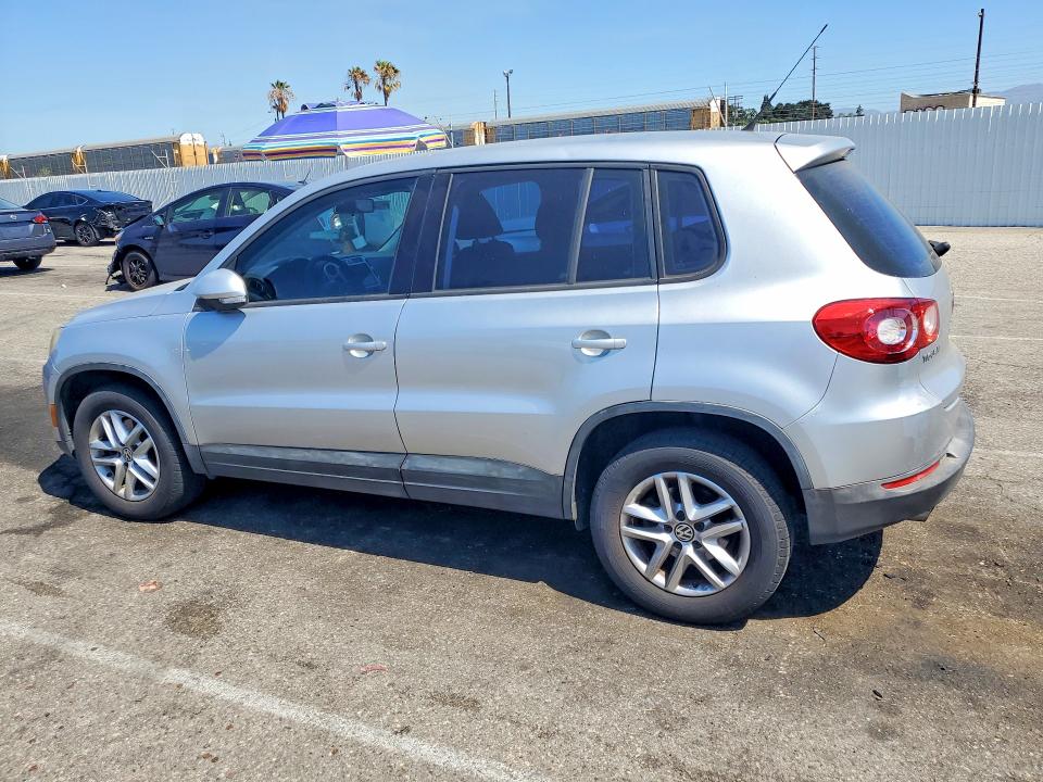 60508926 :رقم المزاد ، WVGAV7AX4BW538268 vin ، 2011 Volkswagen Tiguan مزاد بيع