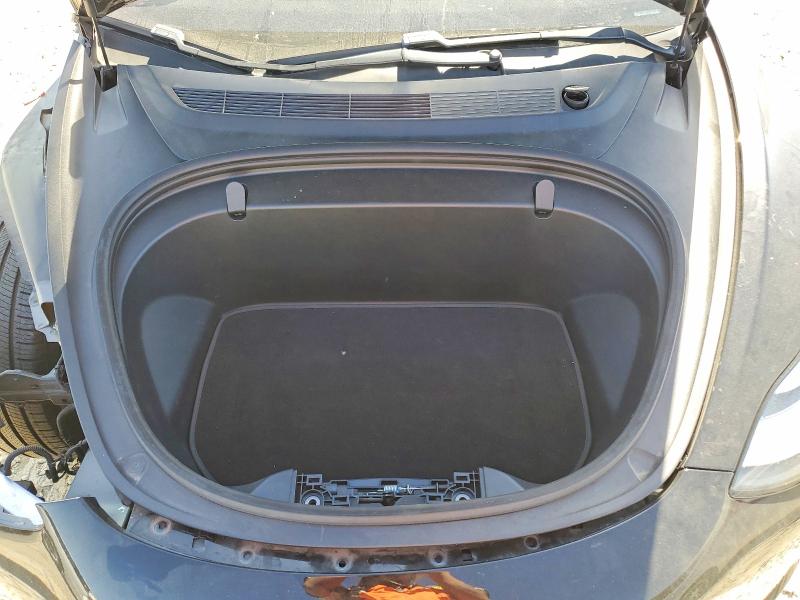 Продажа на аукционе авто 2018 Tesla Model 3, vin: 5YJ3E1EAXJF171802, номер лота: 60259836