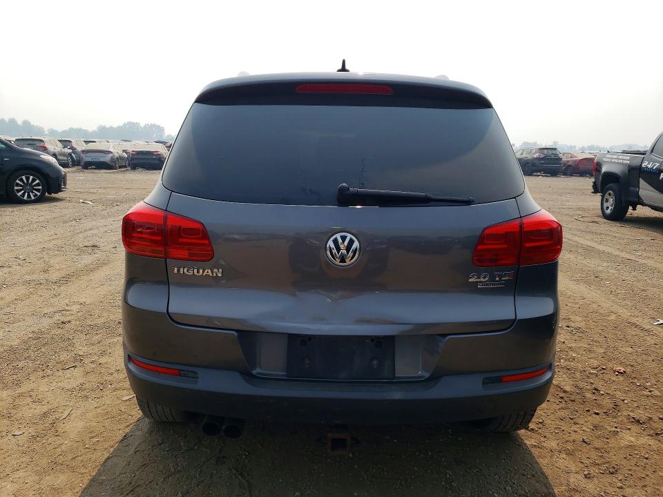 2013 Volkswagen Tiguan მანქანა იყიდება აუქციონზე, vin: WVGBV7AX1DW013952, აუქციონის ნომერი: 61084246