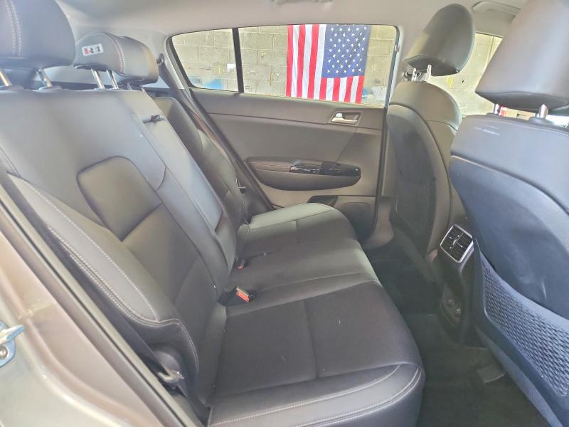 Auction sale of the 2020 Kia Sportage, vin: KNDPNCAC0L7633720, lot number: 59836786
