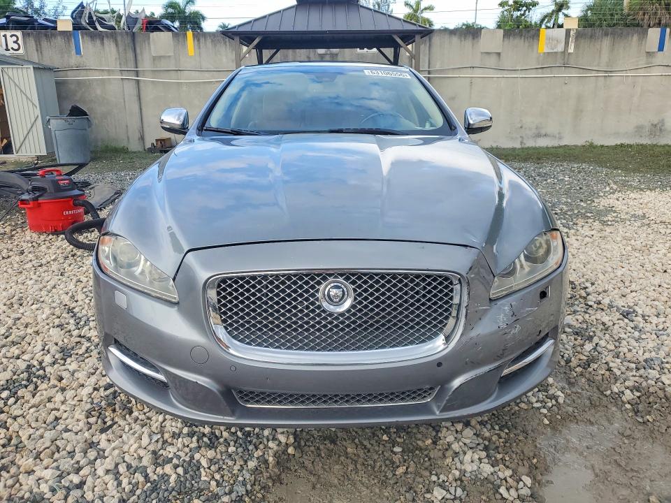Продажа на аукционе авто 2013 Jaguar Xj, vin: SAJWJ1CD4D8V46305, номер лота: 63106556