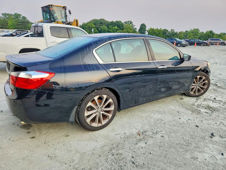 2014 Honda Accord მანქანა იყიდება აუქციონზე, vin: 1HGCR2F53EA058964, აუქციონის ნომერი: 62761966