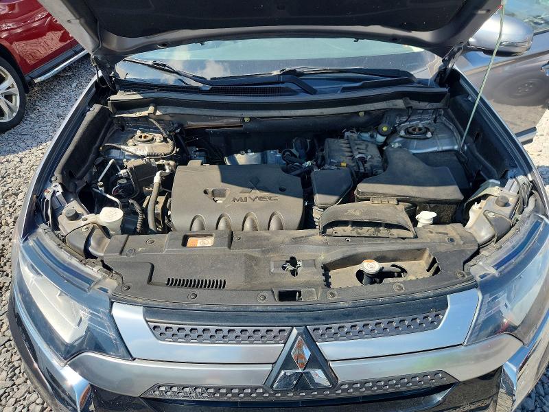 Продаж на аукціоні авто 2019 Mitsubishi Outlander, vin: JA4AD3A32KZ030399, номер лоту: 61489216