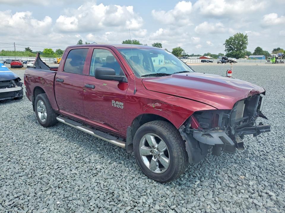 62687896 :رقم المزاد ، 1C6RR7KG7JS338976 vin ، 2018 Ram 1500 مزاد بيع