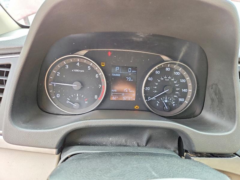 60970246 :رقم المزاد ، KMHD74LF6HU353251 vin ، 2017 Hyundai Elantra مزاد بيع