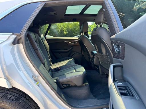Продажа на аукционе авто 2019 Audi Q8, vin: WA1AVAF14KD019524, номер лота: 61533066