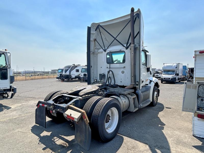2019 Peterbilt 579 მანქანა იყიდება აუქციონზე, vin: 1XPBA48XXKD478662, აუქციონის ნომერი: 61973646