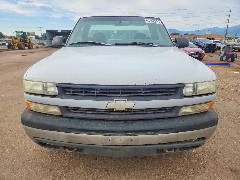 2000 Chevrolet Silverado მანქანა იყიდება აუქციონზე, vin: 1GCEK14TXYE212350, აუქციონის ნომერი: 59682376