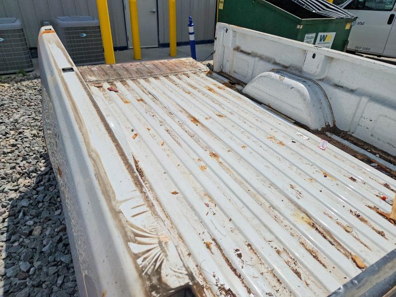 60920196 :رقم المزاد ، 1GCEC14V23E360385 vin ، 2003 Chevrolet Silverado مزاد بيع