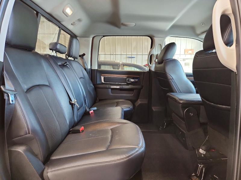 59306246 :رقم المزاد ، 1C6RR7NG0JS318807 vin ، 2018 Ram 1500 مزاد بيع