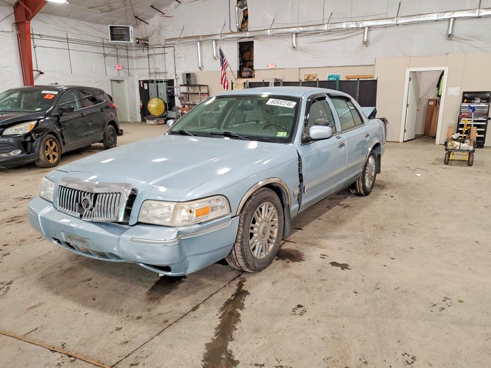 Auction sale of the 2009 Mercury Grand Marquis, vin: 2MEHM75V59X625267, lot number: 60932246