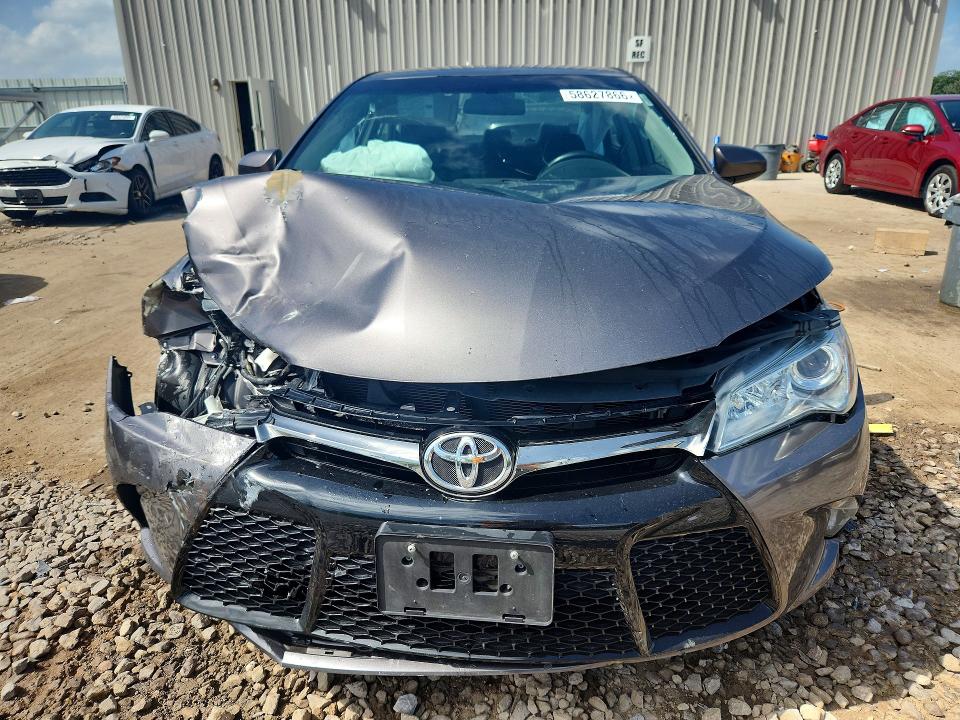 2015 Toyota Camry მანქანა იყიდება აუქციონზე, vin: 4T1BF1FK2FU001251, აუქციონის ნომერი: 58627866
